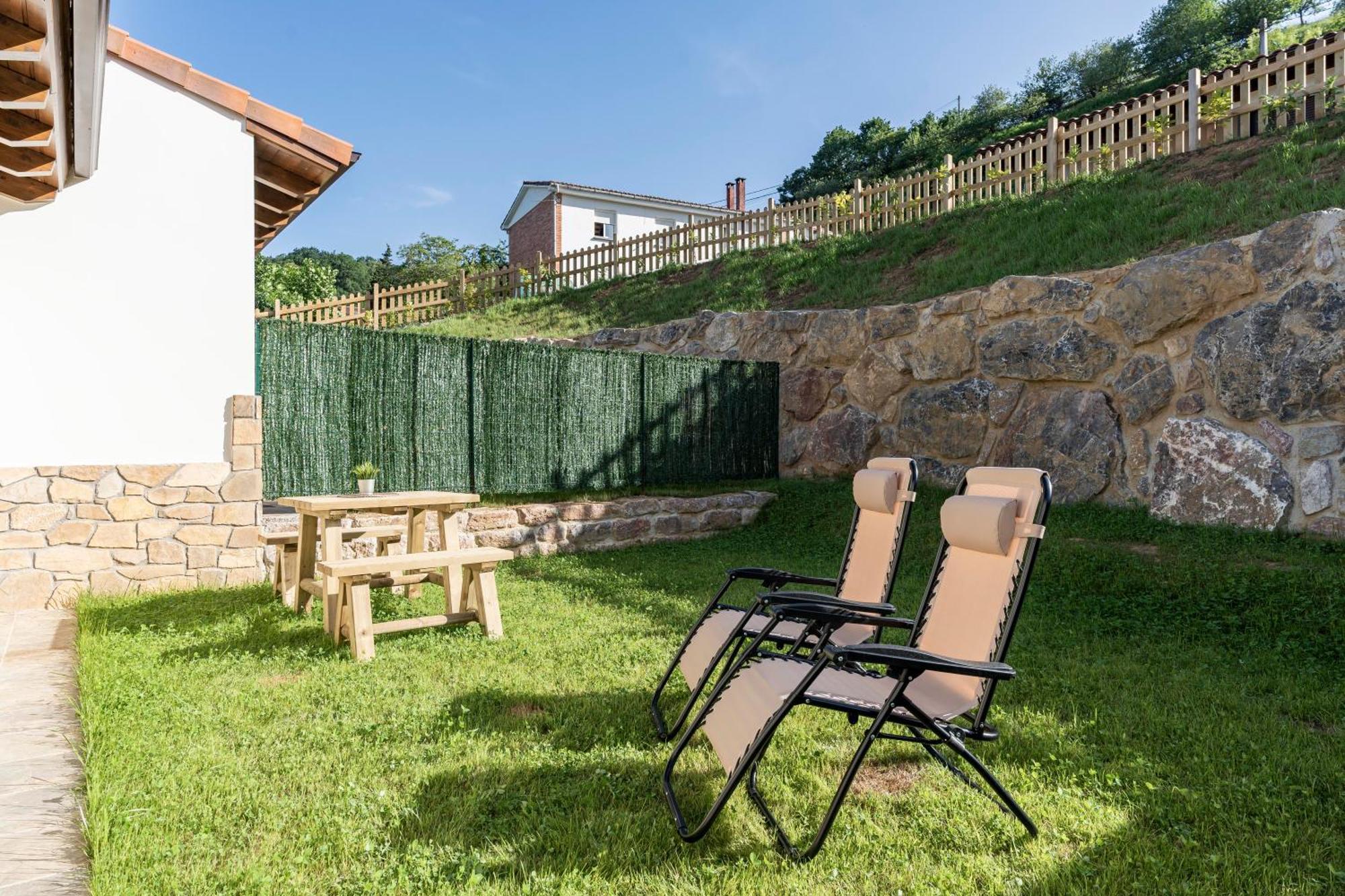 Apartamentos Cuetumerin Cangas de Onis Luaran gambar