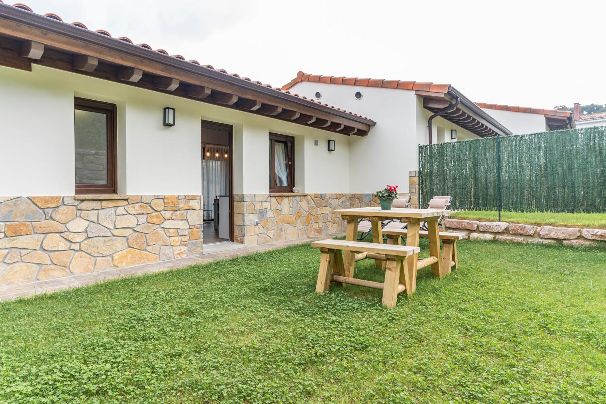 Apartamentos Cuetumerin Cangas de Onis Luaran gambar