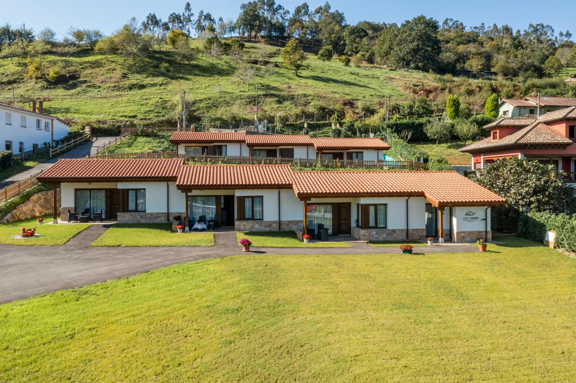 Apartamentos Cuetumerin Cangas de Onis Luaran gambar